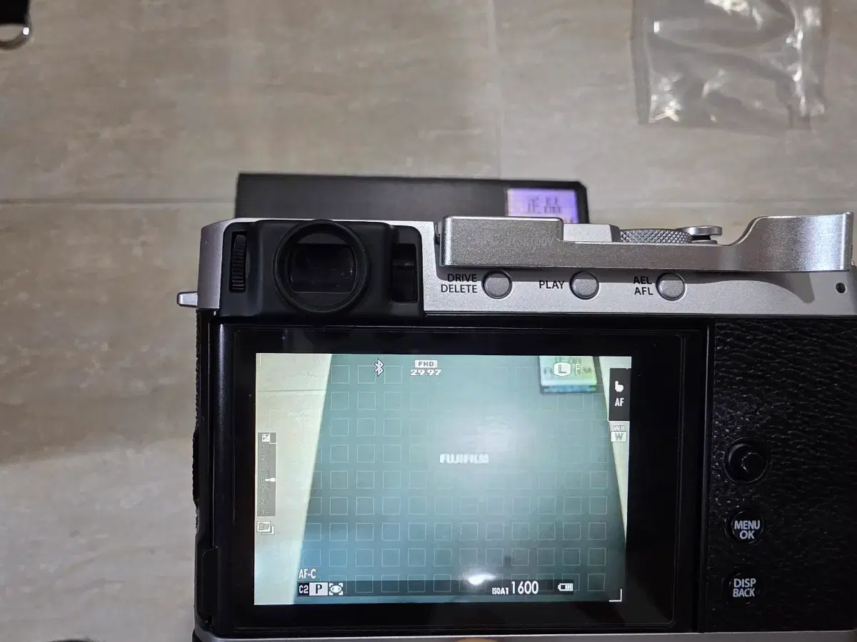 thumbnail-6